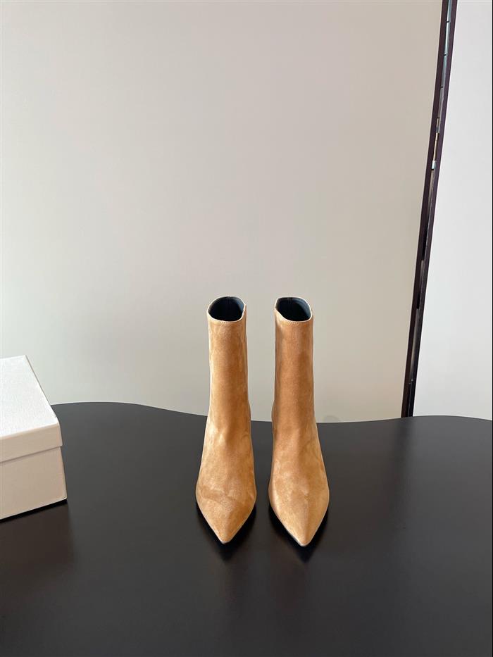 20251128172734304 390